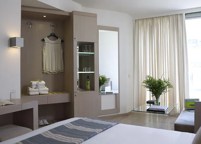 克里提海滩酒店 5*